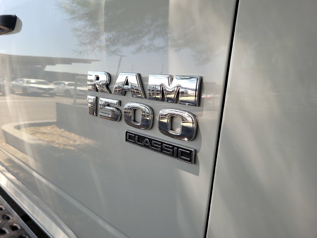 Used 2024 RAM 1500 Classic SLT AWD/4WD image 39