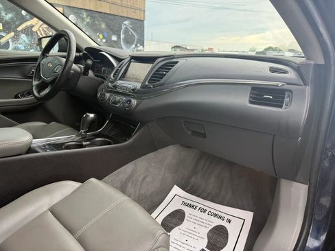 Used 2016 Chevrolet Impala LT w/ Leather Package FWD image 45