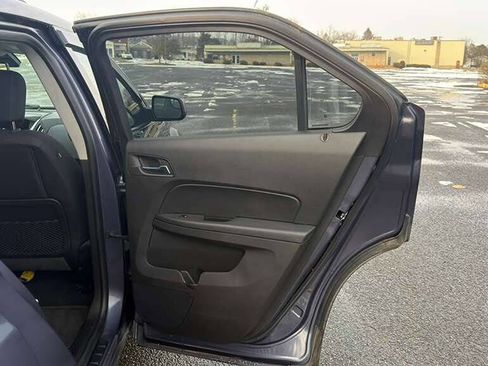 Used 2014 Chevrolet Equinox LT w/ Driver Convenience Package image 28