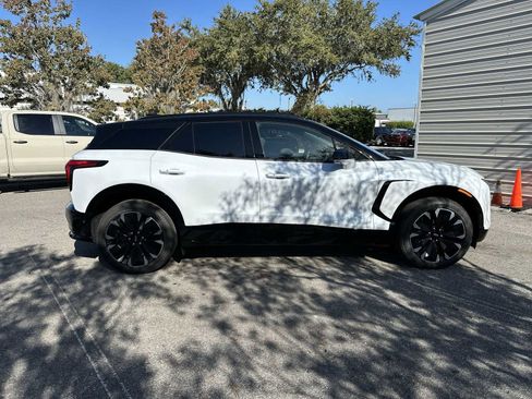 New 2026 Chevrolet Blazer EV RS image 7