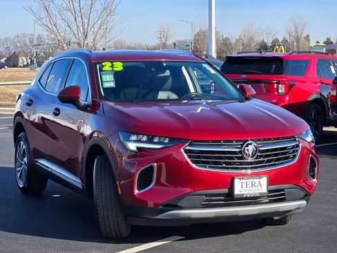 Used 2023 Buick Envision Essence image 3