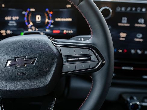 New 2024 Chevrolet Silverado EV RST image 20