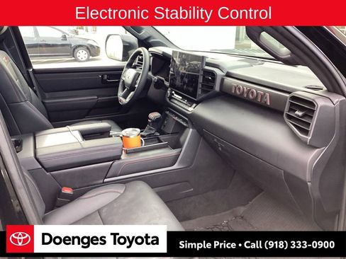 Used 2025 Toyota Sequoia 4WD image 10