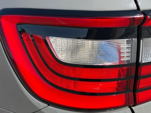 Used 2024 Dodge Durango GT AWD/4WD image 19