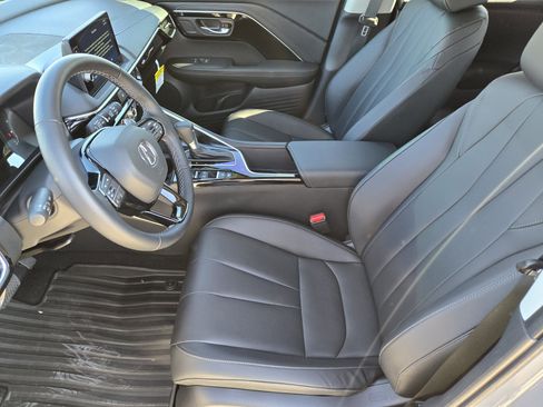 Certified 2025 Acura ADX Base image 20