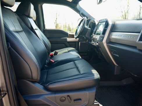 Used 2022 Ford F450 Lariat w/ Lariat Ultimate Package image 7