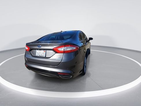 Used 2015 Ford Fusion SE w/ Equipment Group 202A image 8