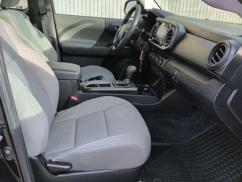 Used 2020 Toyota Tacoma 4x4 Access Cab image 27
