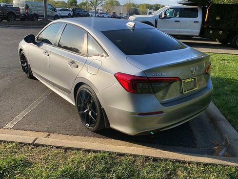 Used 2024 Honda Civic Sport image 27