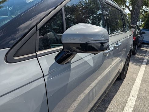 Used 2024 Kia Carnival SX Prestige FWD image 6