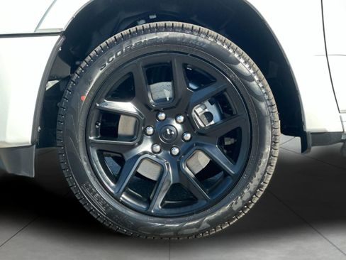 New 2026 RAM 1500 Laramie AWD/4WD image 23