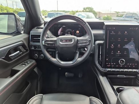 New 2026 GMC Yukon XL AT4 Ultimate AWD/4WD image 35