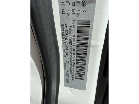 Used 2019 Jeep Grand Cherokee Limited w/ Trailer Tow Group IV AWD/4WD image 9