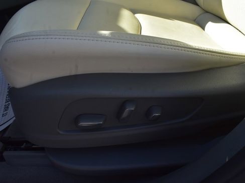 Used 2024 Cadillac XT6 Premium Luxury w/ Technology Package image 14