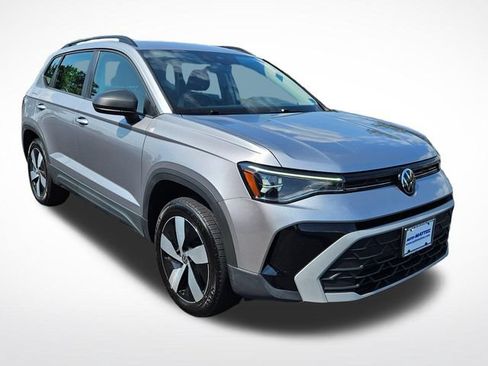 Used 2025 Volkswagen Taos S AWD/4WD image 7