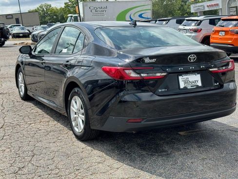 Used 2025 Toyota Camry LE FWD image 7