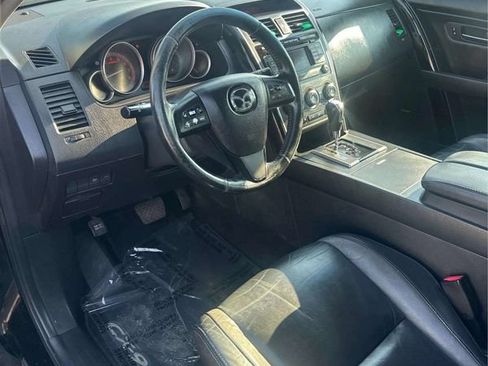 Used 2011 MAZDA CX-9 Touring w/ Moonroof & Bose Audio Pkg FWD image 17