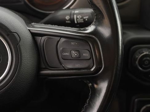 Used 2021 Jeep Gladiator Sport AWD/4WD image 21