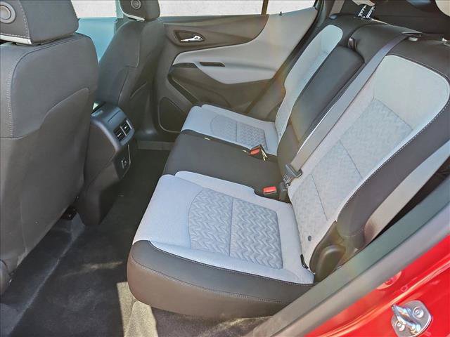 Used 2024 Chevrolet Equinox LT FWD image 24