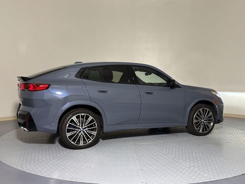Used 2026 BMW X2 M35i AWD/4WD image 8