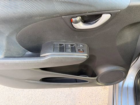 Used 2009 Honda Fit Sport image 11
