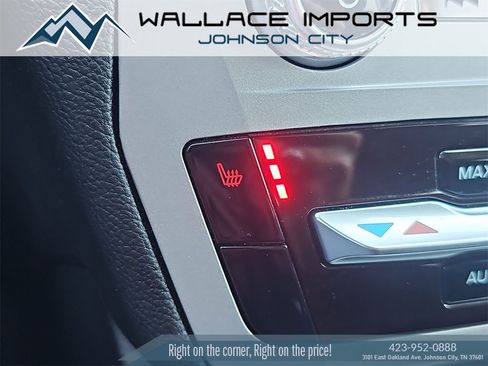 Used 2023 Ford Explorer XLT image 36