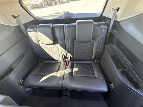 Used 2024 Volkswagen Atlas SE image 22