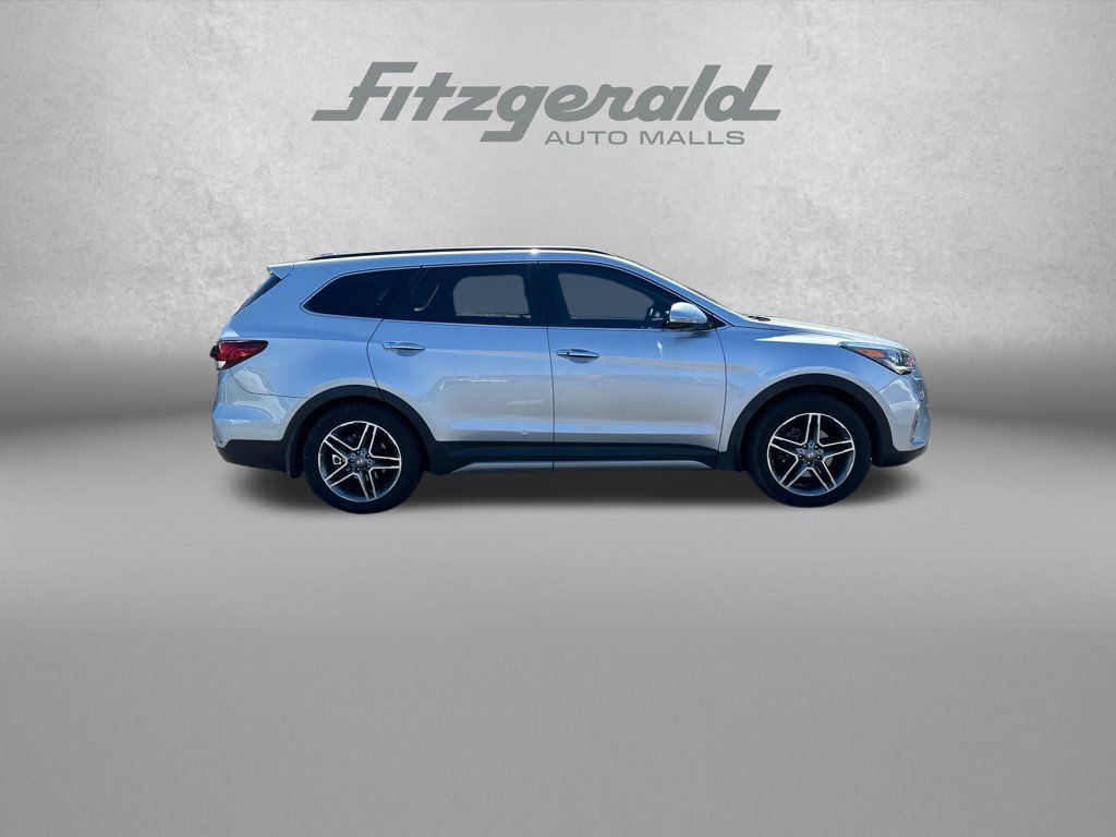 Used 2019 Hyundai Santa Fe XL AWD/4WD image 9