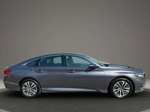 Used 2020 Honda Accord EX image 4