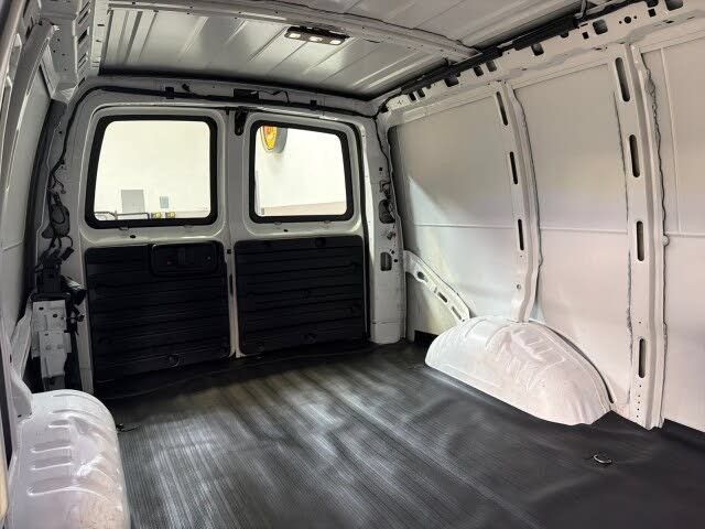 Used 2022 Chevrolet Express 2500 w/ Driver Convenience Package RWD image 52