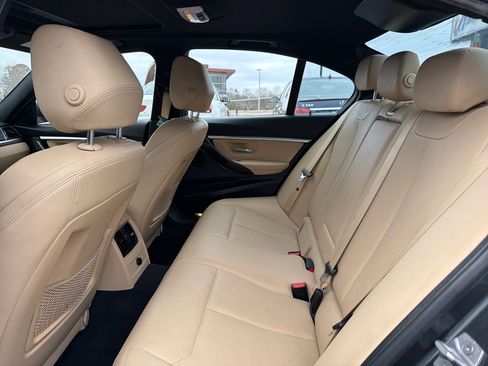 Used 2017 BMW 330i Sedan image 18