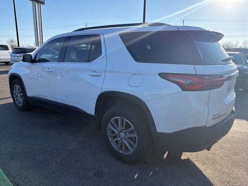 Used 2023 Chevrolet Traverse LT image 4