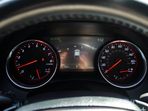 Used 2019 Toyota Camry XSE FWD image 41