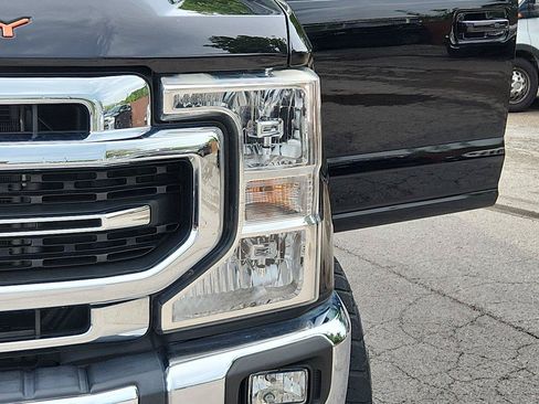 Used 2021 Ford F250 Lariat w/ Lariat Ultimate Package AWD/4WD image 6