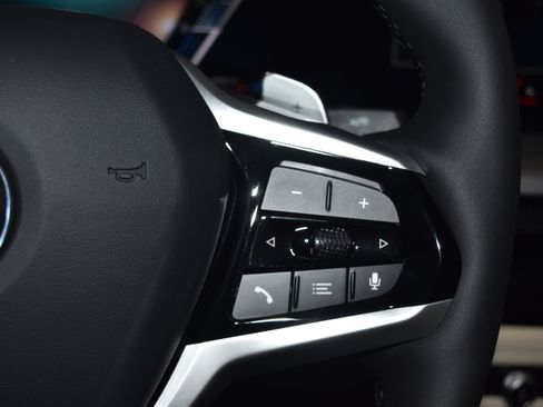 New 2026 BMW 330i xDrive Sedan w/ Premium Package image 9