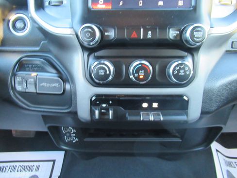 Used 2024 RAM 2500 Big Horn image 14