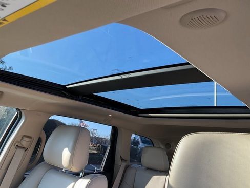 Used 2021 Jeep Grand Cherokee Limited w/ Luxury Group II image 9