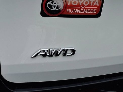 Certified 2021 Toyota Sienna XSE w/ XSE Plus Package AWD/4WD image 29