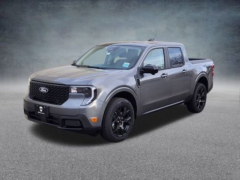 New 2026 Ford Maverick Lariat w/ Black Appearance Package image 3