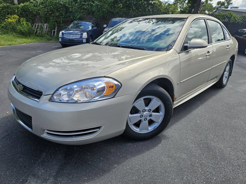 Used 2009 Chevrolet Impala LT FWD image 1