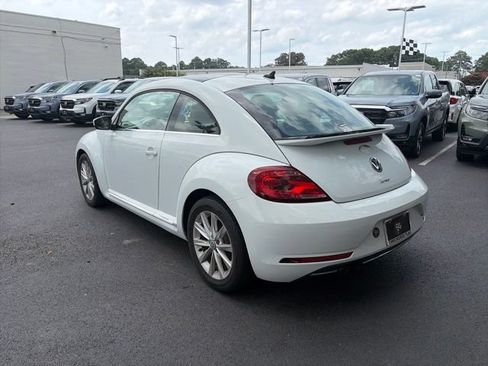 Used 2019 Volkswagen Beetle 2.0T SE FWD image 7