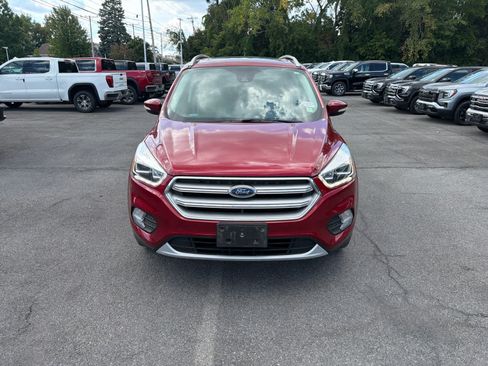 Used 2017 Ford Escape Titanium w/ Equipment Group 301A AWD/4WD image 18