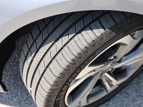 Used 2019 Honda Accord EX-L image 25