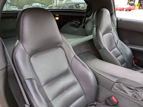 Used 2008 Chevrolet Corvette Coupe image 13