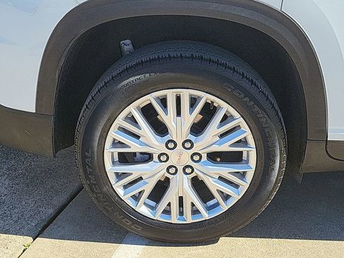 Certified 2024 GMC Acadia Elevation image 32