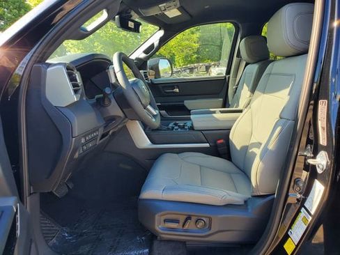 New 2026 Toyota Tundra Limited AWD/4WD image 19