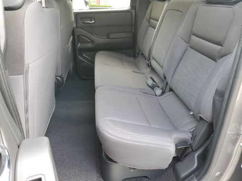 Certified 2023 Nissan Frontier SV w/ Midnight Edition Package AWD/4WD image 13