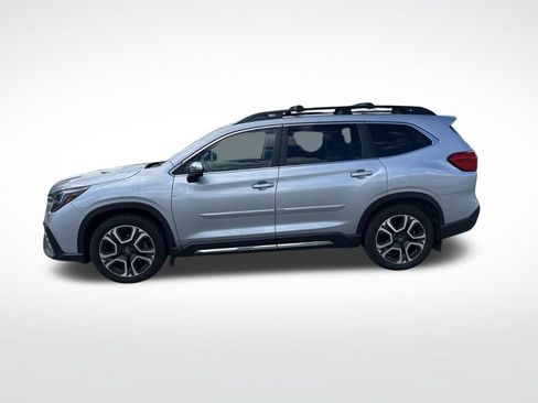 Used 2023 Subaru Ascent Limited w/ Technology Package AWD/4WD image 12