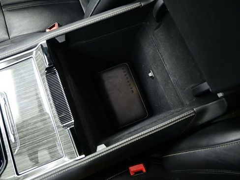 Used 2022 Jeep Wagoneer Series III w/ Premium Group I image 29