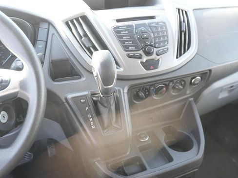 Used 2019 Ford Transit 350 XLT image 15